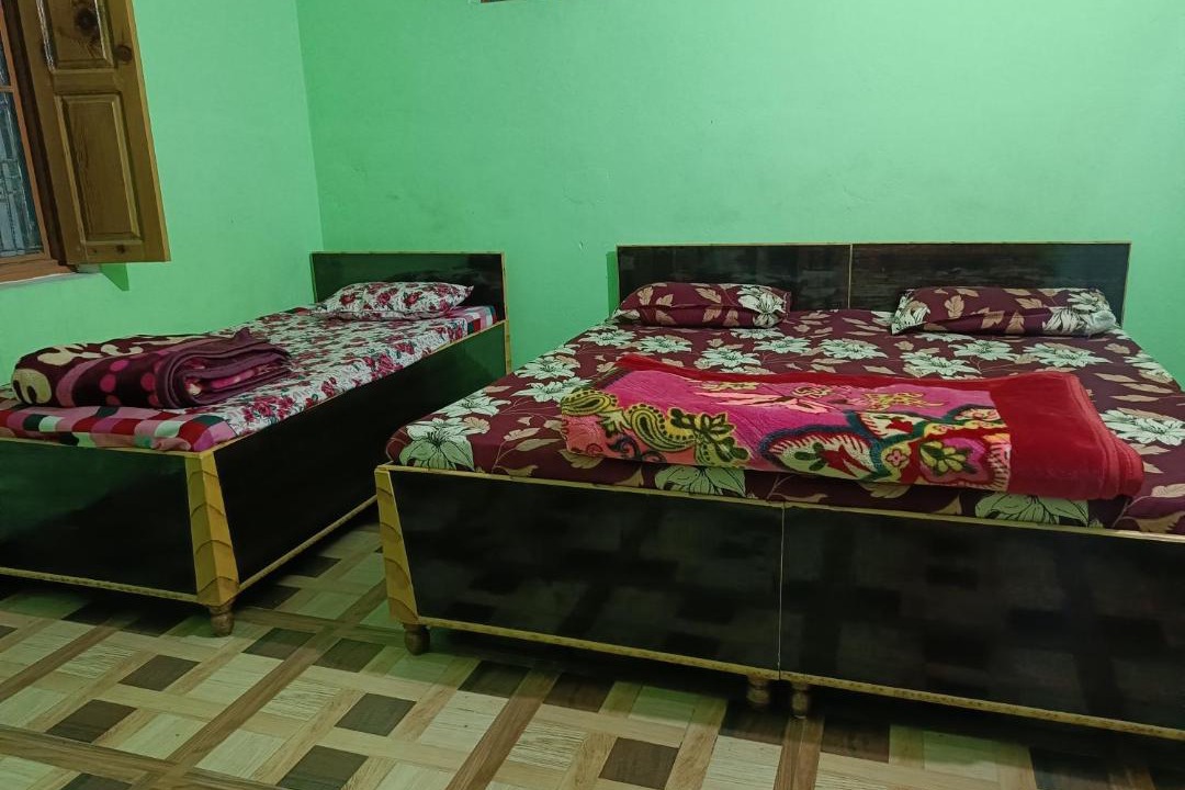 Photo of Bedroom in Chamoli