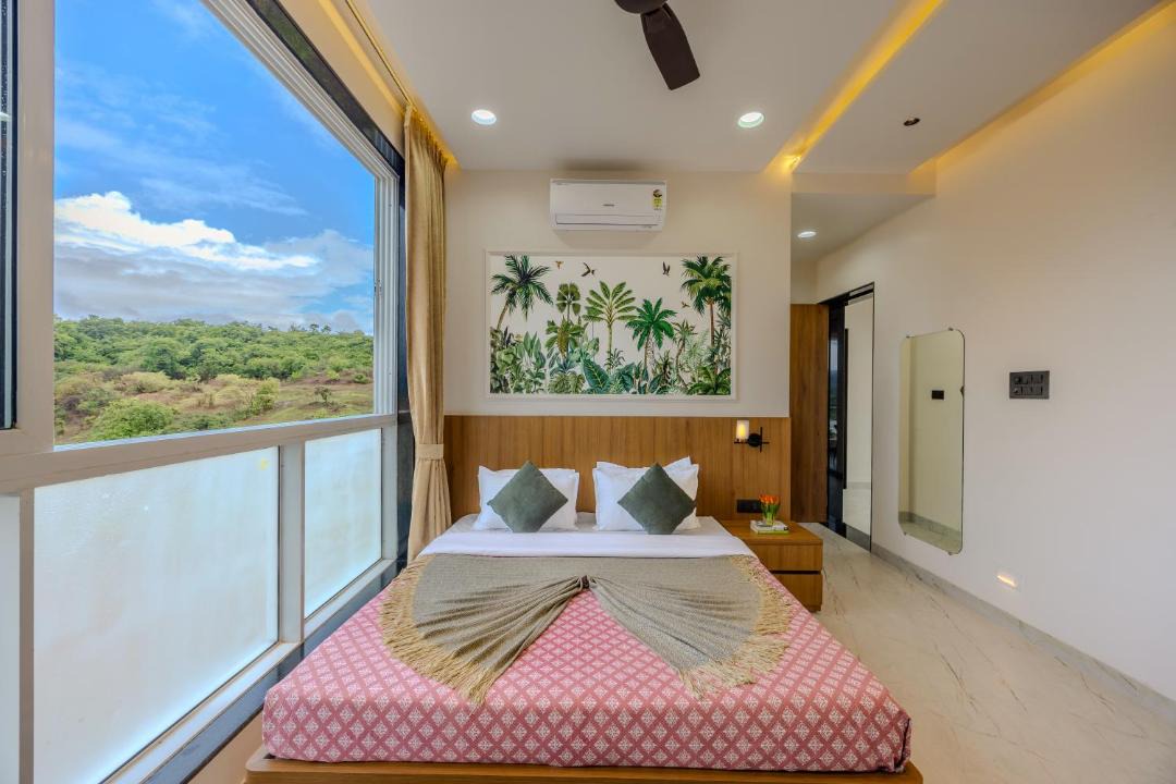 Photo of Bedroom in Aamby Valley City