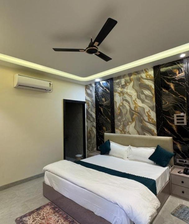 Photo of Bedroom in Sanawad