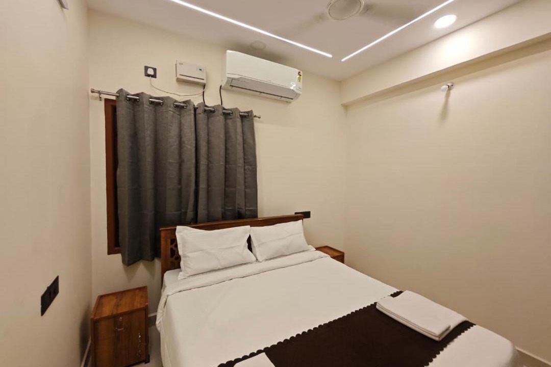 Photo of Bedroom in Manapakkam