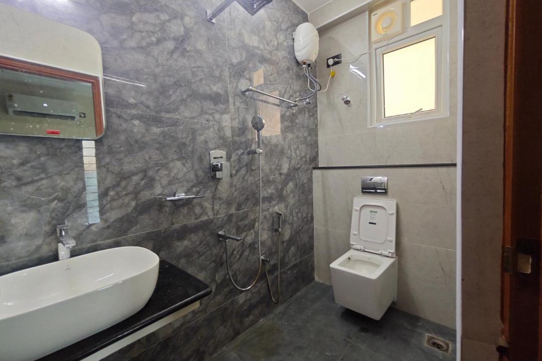 Photo of Bathroom in Manapakkam