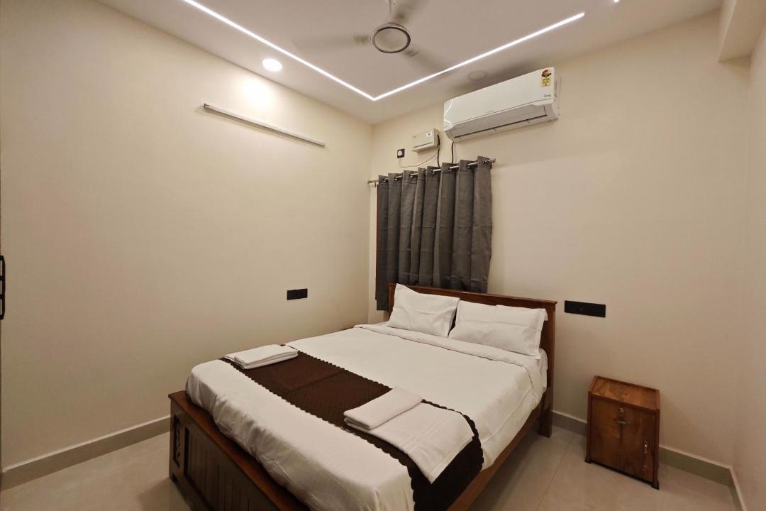 Photo of Bedroom in Manapakkam