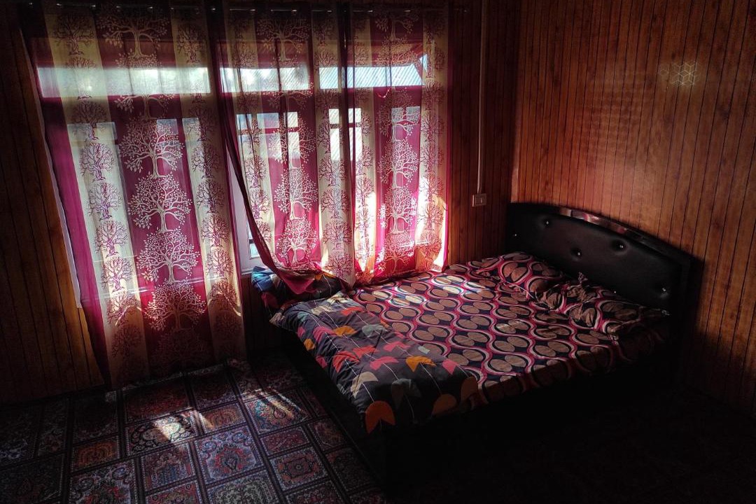 Photo of Bedroom in Gulmarg