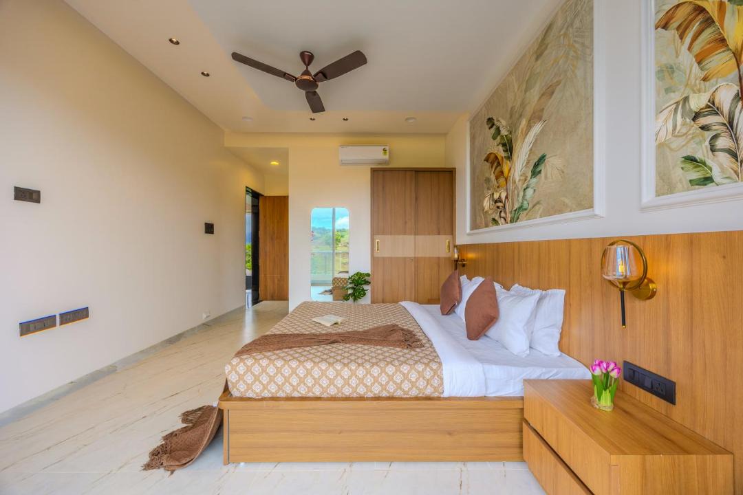 Photo of Bedroom in Aamby Valley City