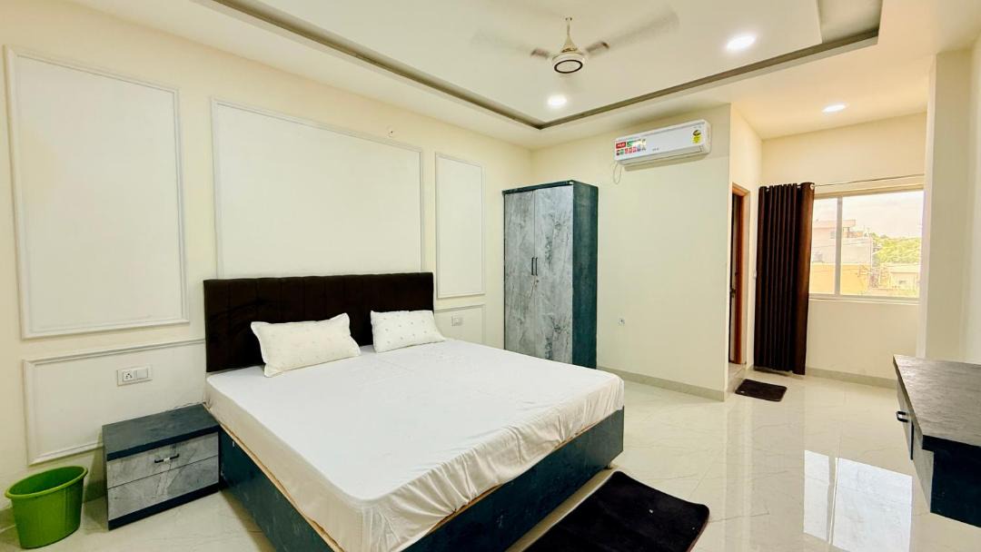 Photo of Bedroom in Mhow