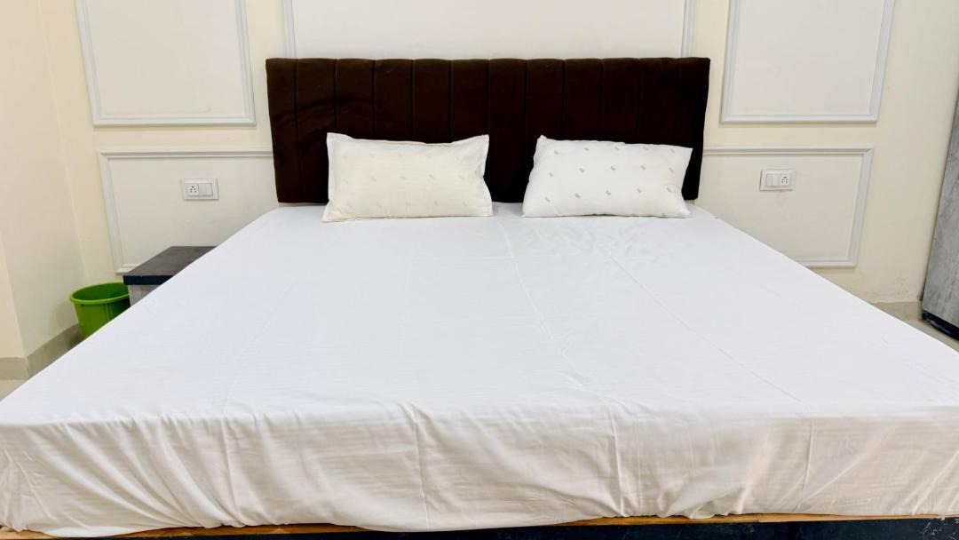 Photo of Bedroom in Mhow