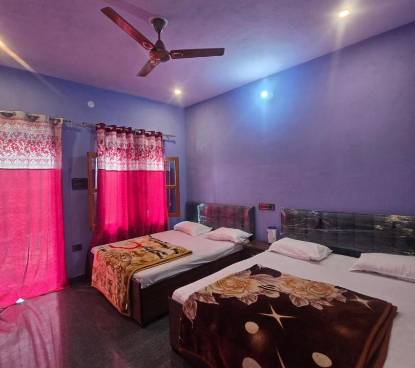 Photo of Bedroom in Chamoli