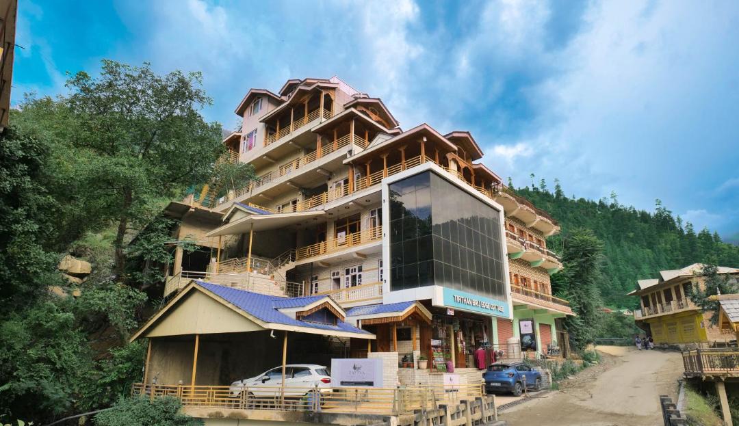 Photo of Buildings in Banjar