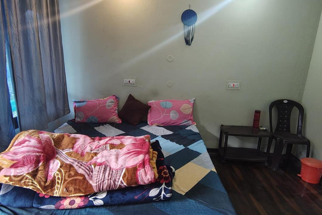 Photo of Bedroom in Tosh