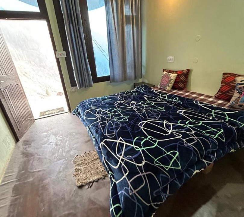 Photo of Bedroom in Tosh