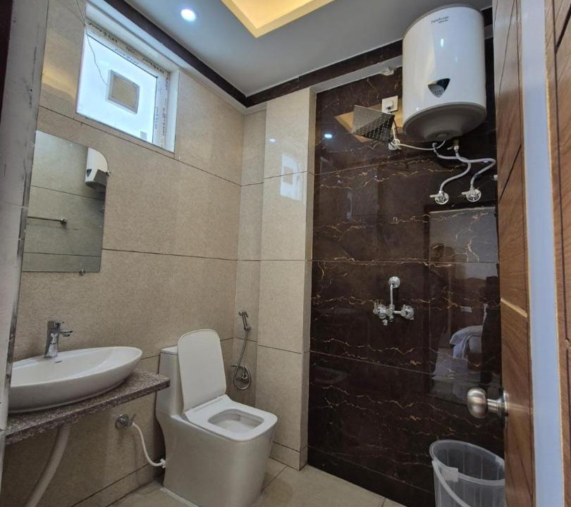 Photo of Bathroom in Tapovan