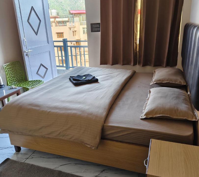 Photo of Bedroom in Tapovan