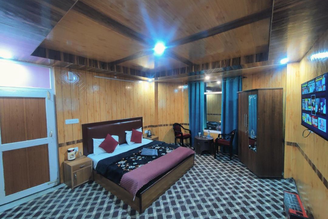 Photo of Bedroom in Theog