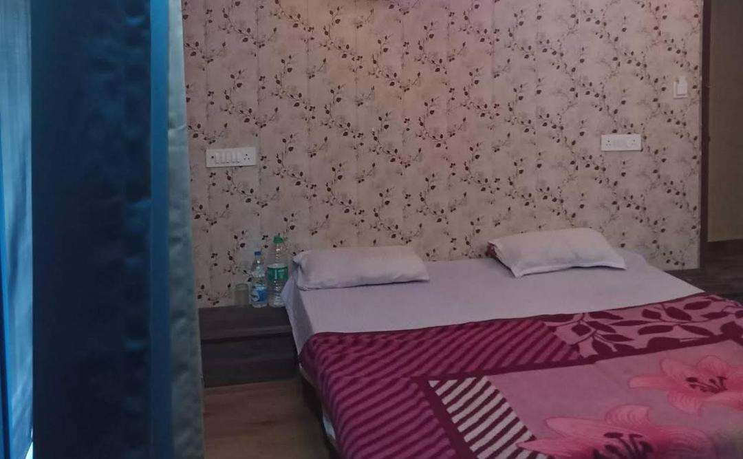Photo of Bedroom in Kedarnath