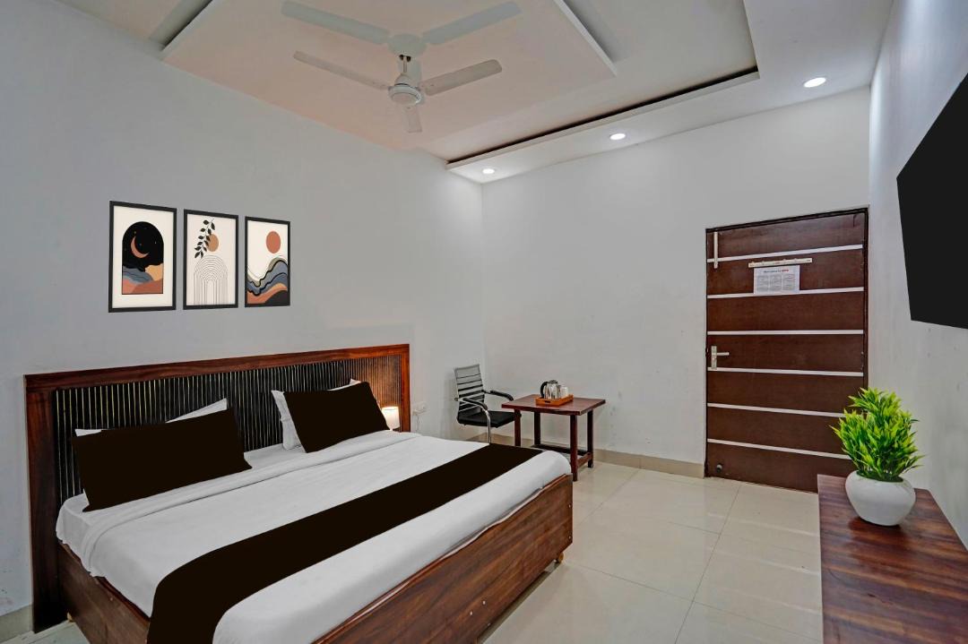 Photo of Bedroom in Bhangel