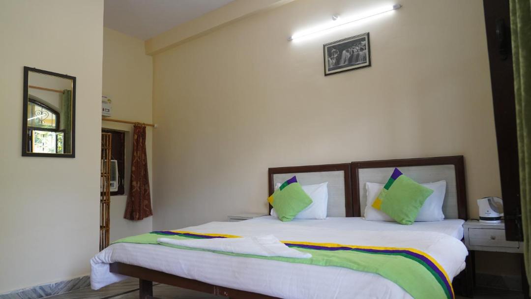 Photo of Bedroom in Tapovan