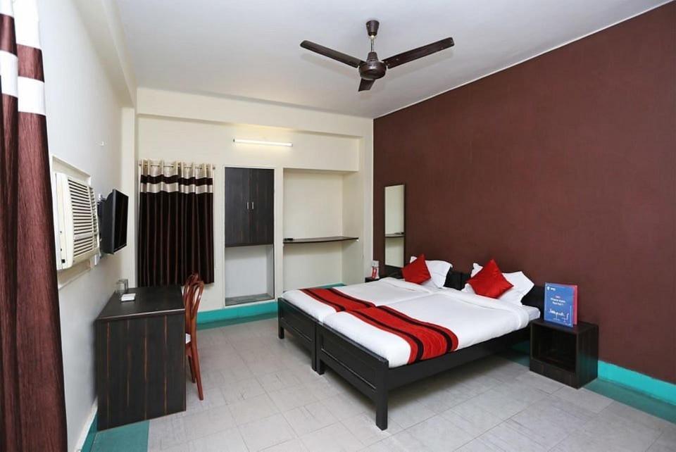 Photo of Others in Sealdah