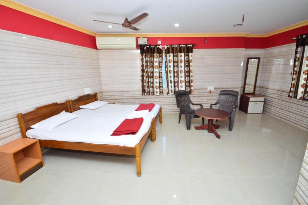 Photo of Bedroom in Murudeshwara