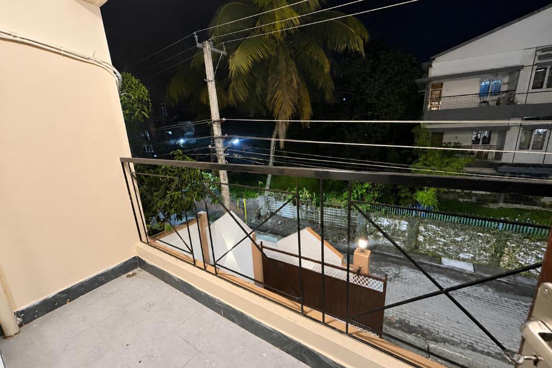 Photo of Patio Balcony in Sualkuchi
