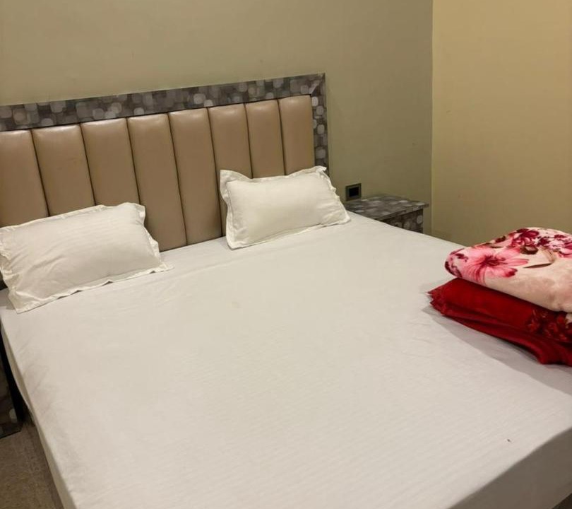 Photo of Bedroom in Siwan
