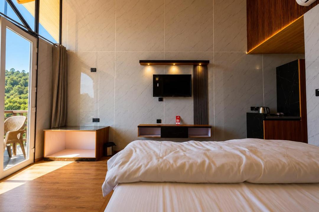 Photo of Bedroom in Tehri