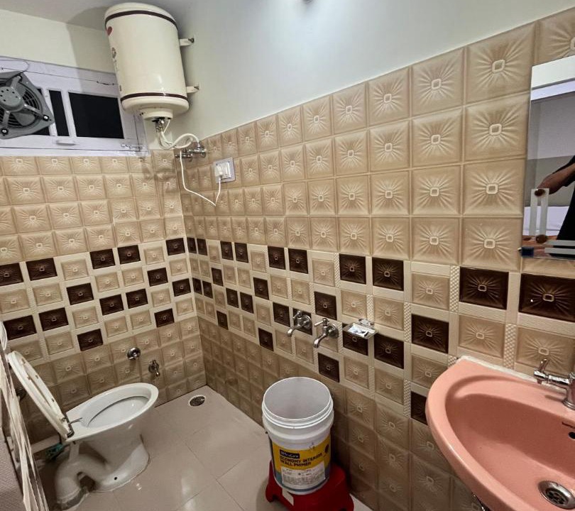 Photo of Bathroom in Brahmaur