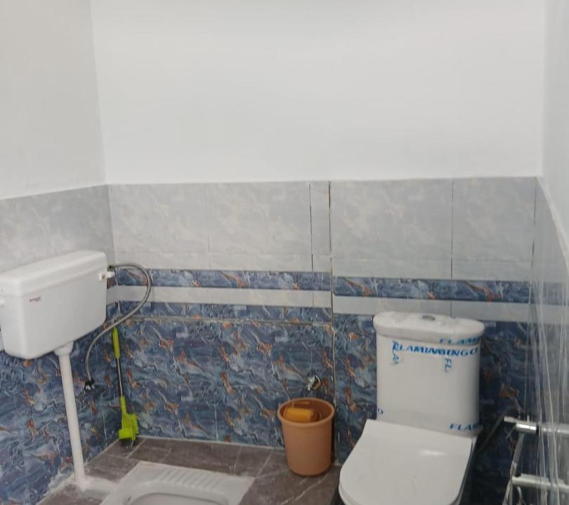 Photo of Bathroom in Guptkashi