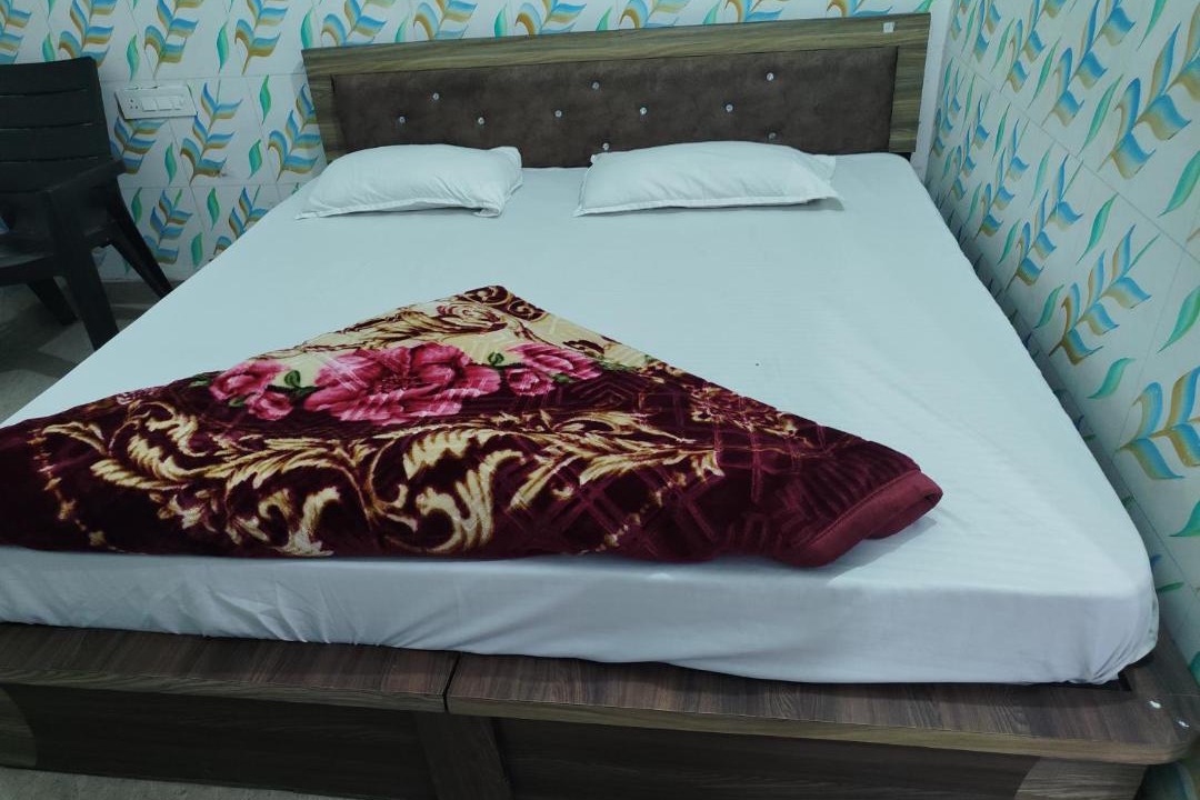 Photo of Bedroom in Khatu
