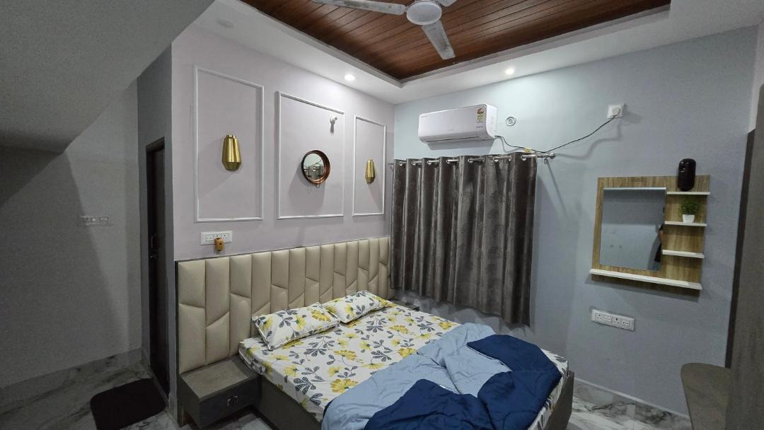Photo of Bedroom in Deoghar