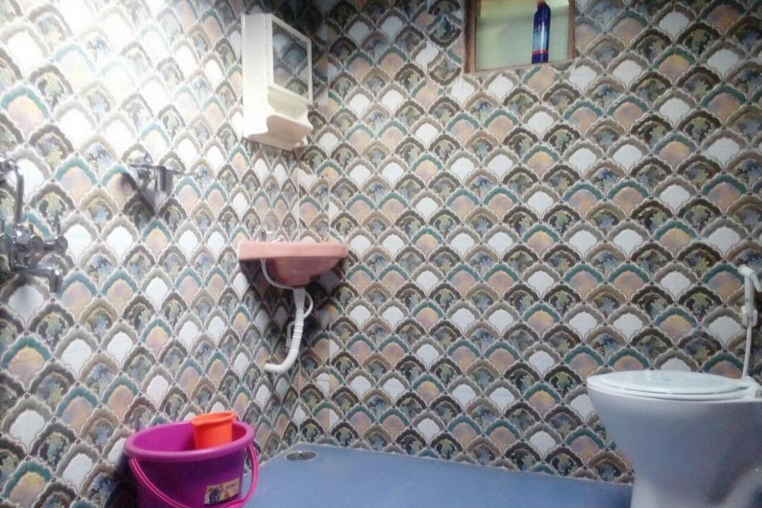Photo of Bathroom in Somvarpet