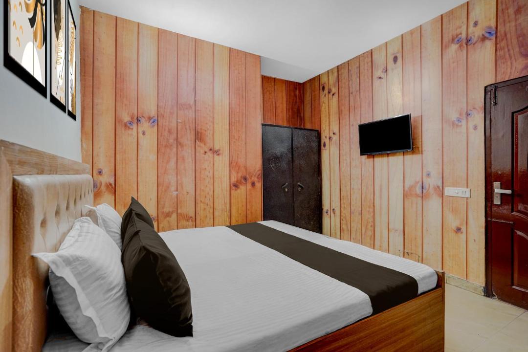 Photo of Bedroom in Phagwara