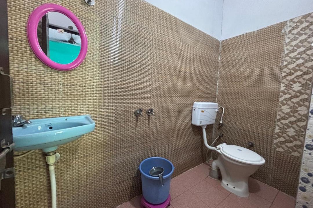 Photo of Bathroom in Uttarkashi