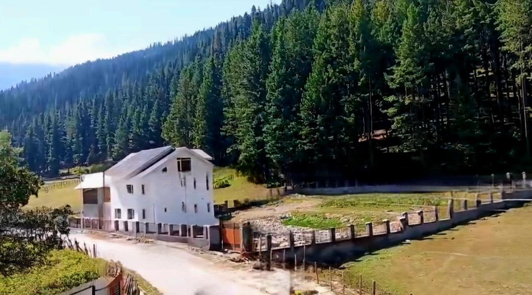 Photo of Others in Gulmarg