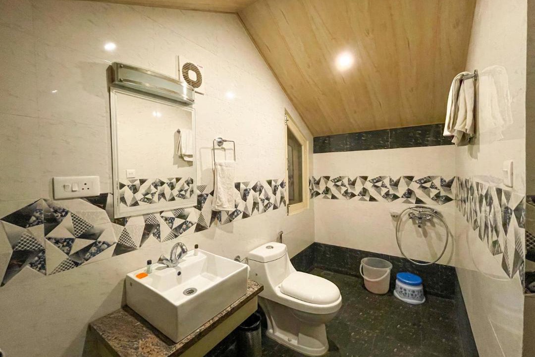 Photo of Bathroom in Mashobra