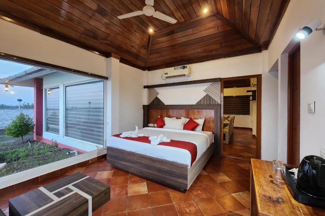 Photo of Bedroom in Alappuzha