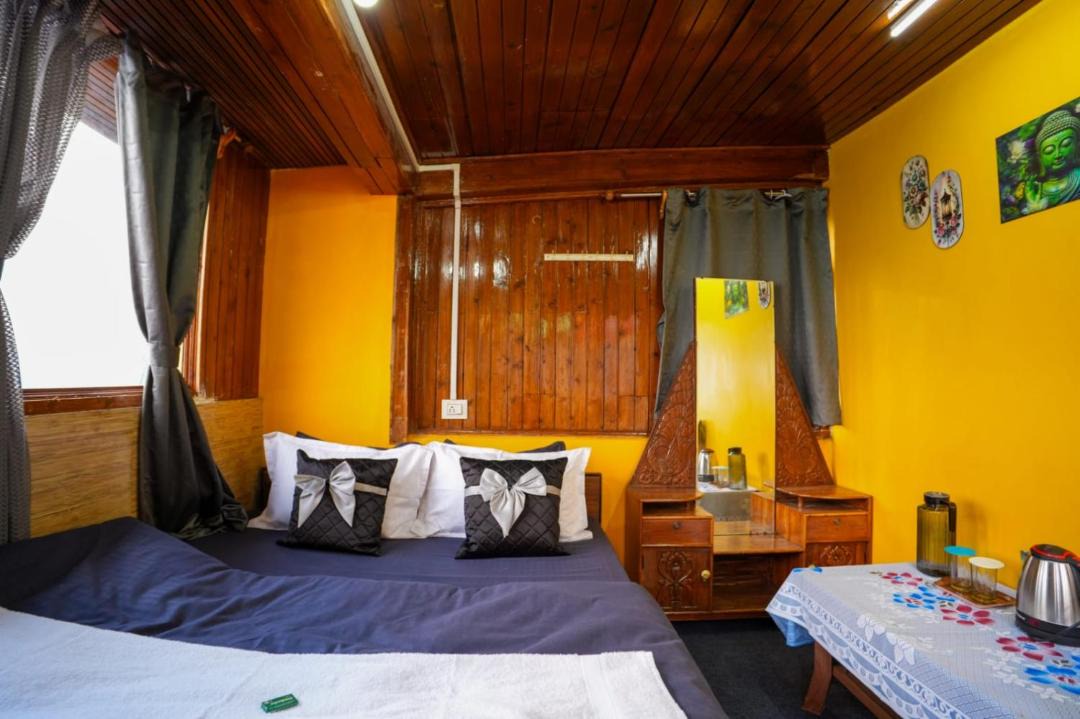 Photo of Bedroom in Darjeeling