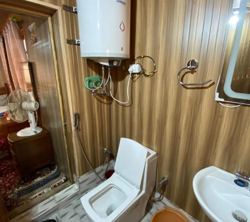 Photo of Bathroom in Nagin Bagh