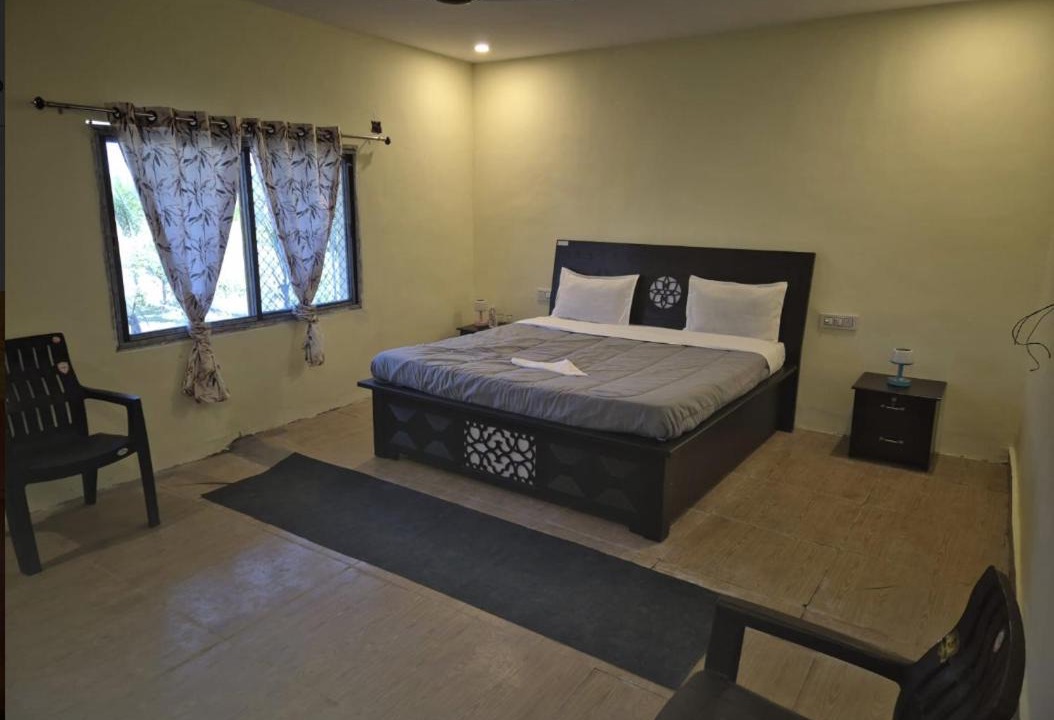 Photo of Bedroom in Narsimhapur