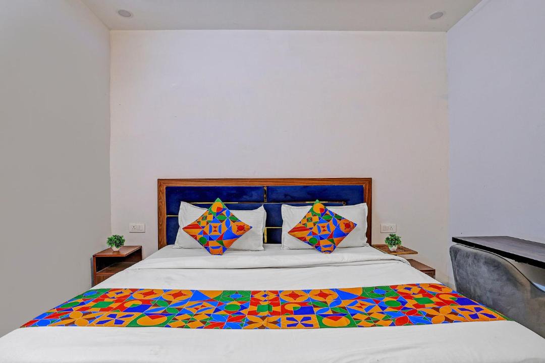 Photo of Bedroom in Sector 62