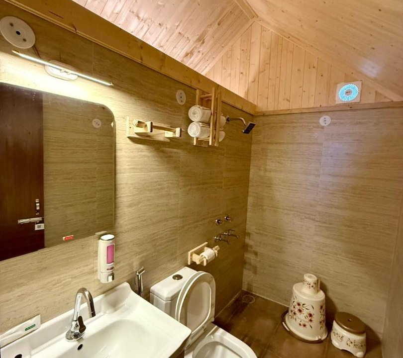 Photo of Bathroom in Kuthar