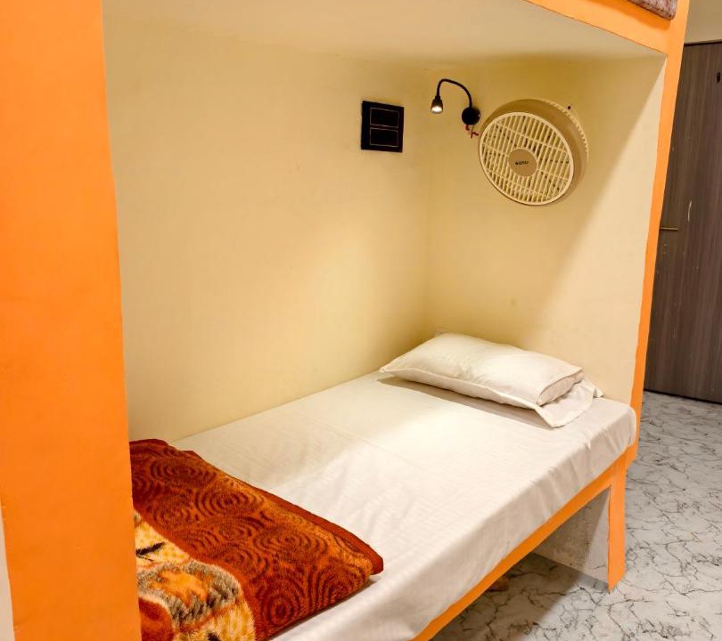 Photo of Bedroom in Mahmoorganj