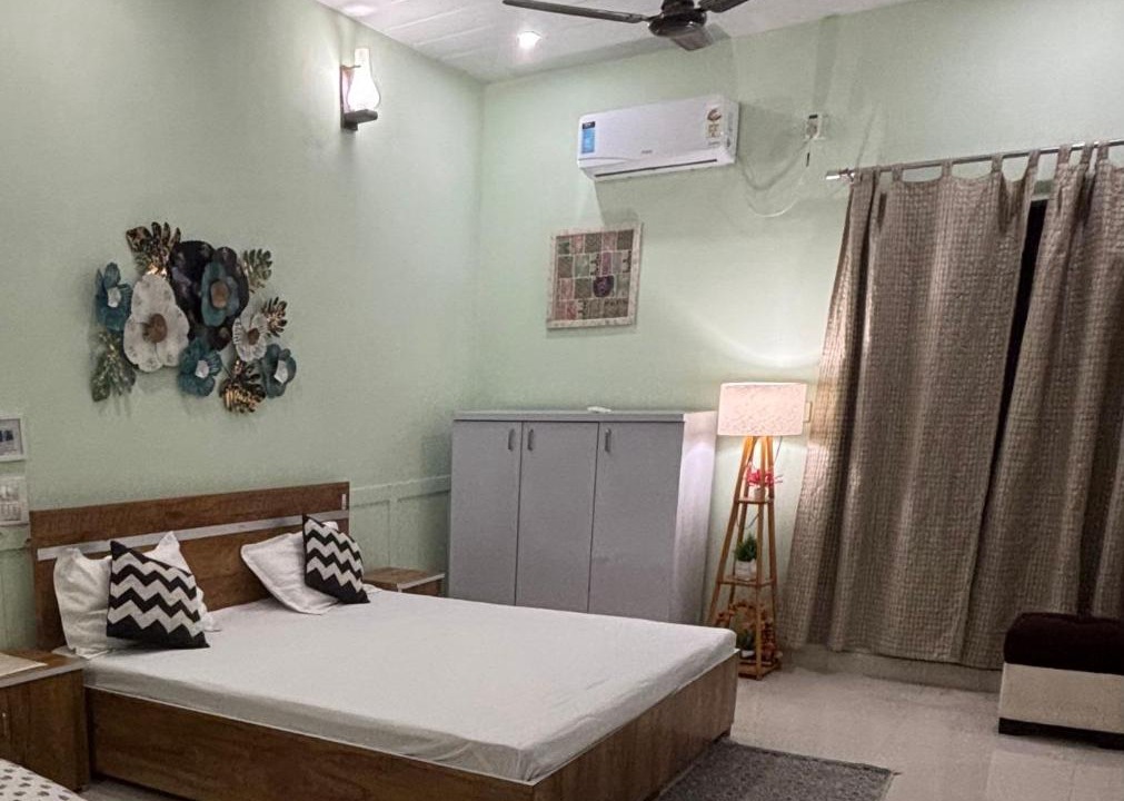 Photo of Bedroom in Mathura