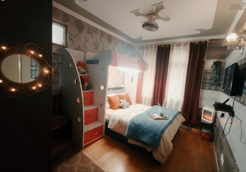 Photo of Bedroom in Landran