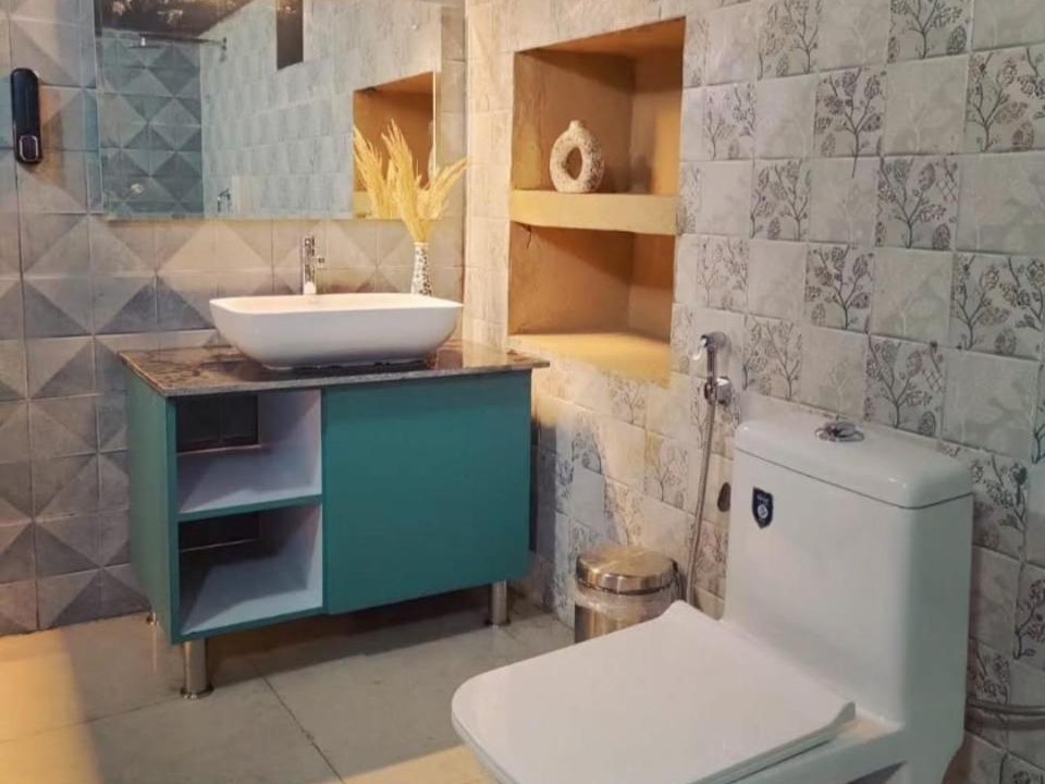 Photo of Bathroom in Ukhimath