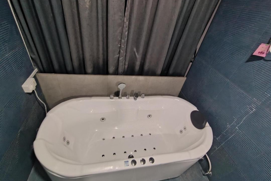 Photo of Bathroom in Vadodara
