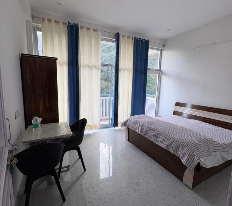 Photo of Bedroom in The Mall Road