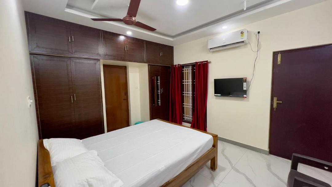 Photo of Others in Tiruvannamalai