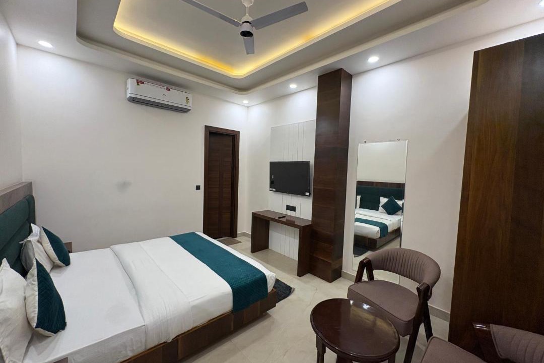 Photo of Bedroom in Meerut