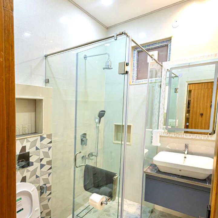 Photo of Bathroom in Defence Colony