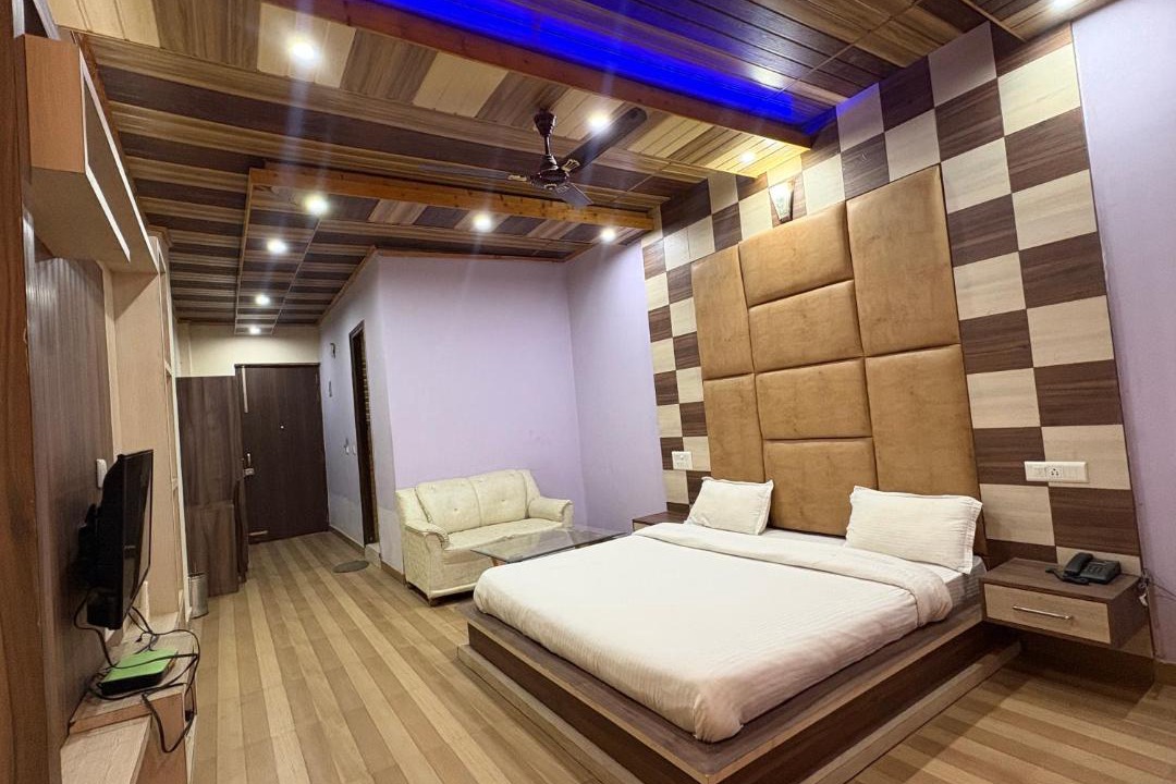 Photo of Bedroom in Sabathu